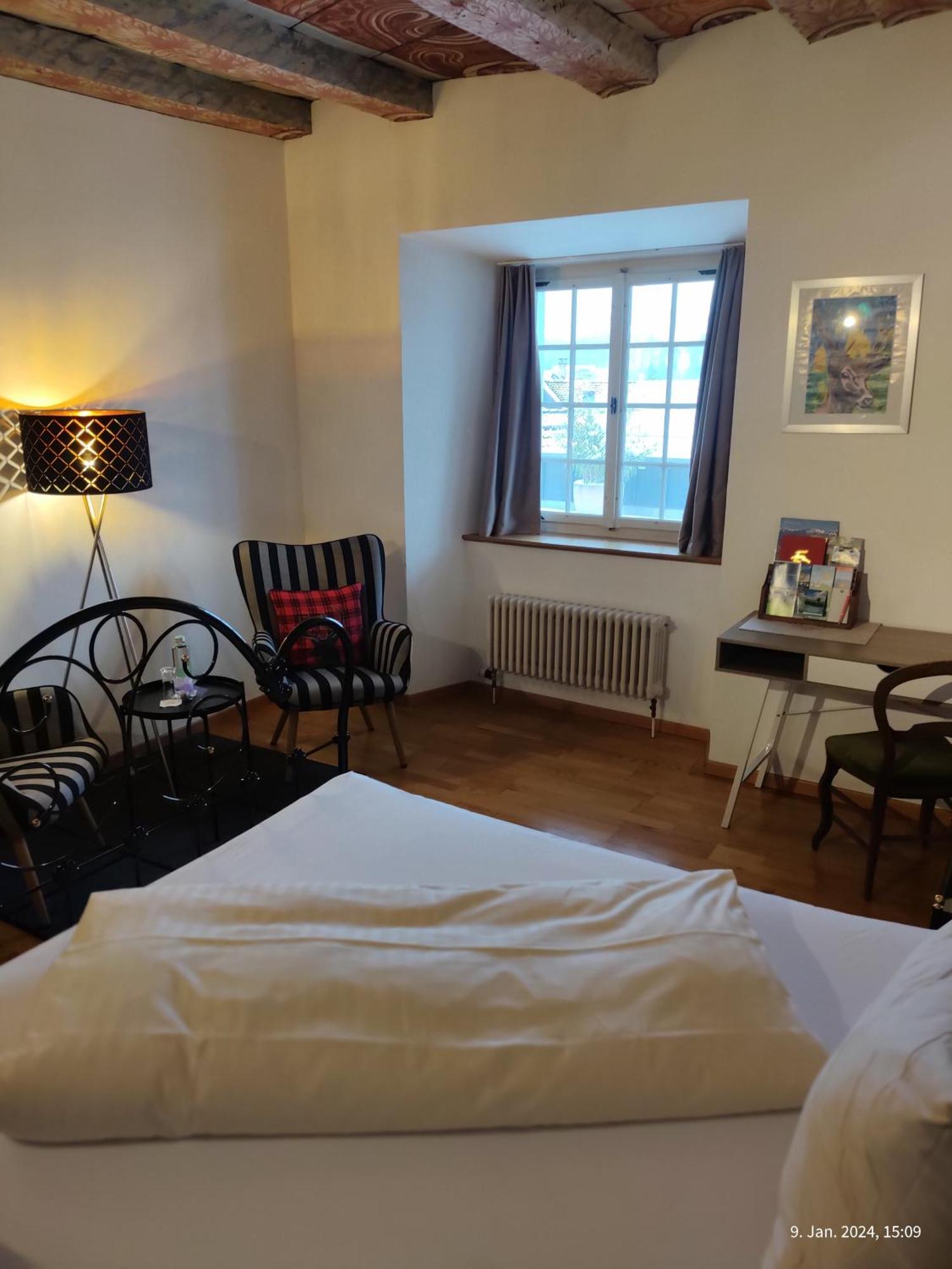 Gasthaus "Hotel Hirschen" Beromunster Bagian luar foto