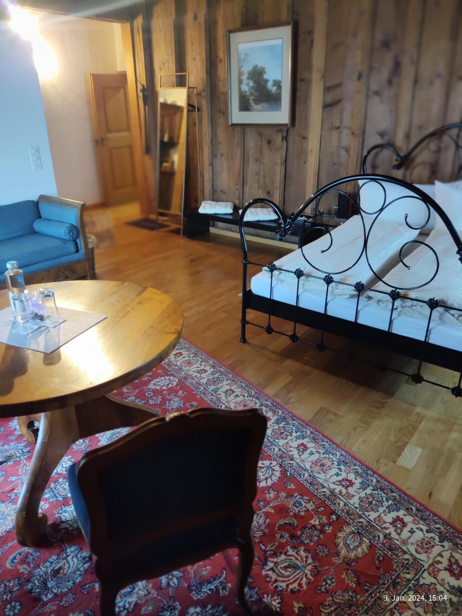 Gasthaus "Hotel Hirschen" Beromunster Bagian luar foto